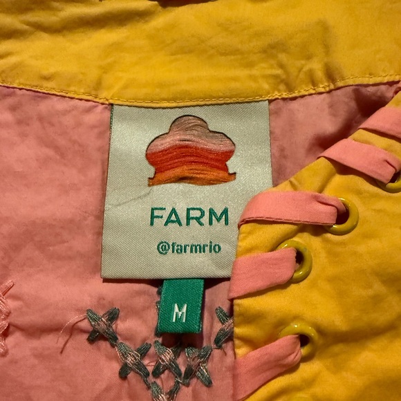 Colorful Farm Rio Embroidered Blouse - Picture 3 of 3